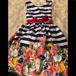 Floral pattern dress
